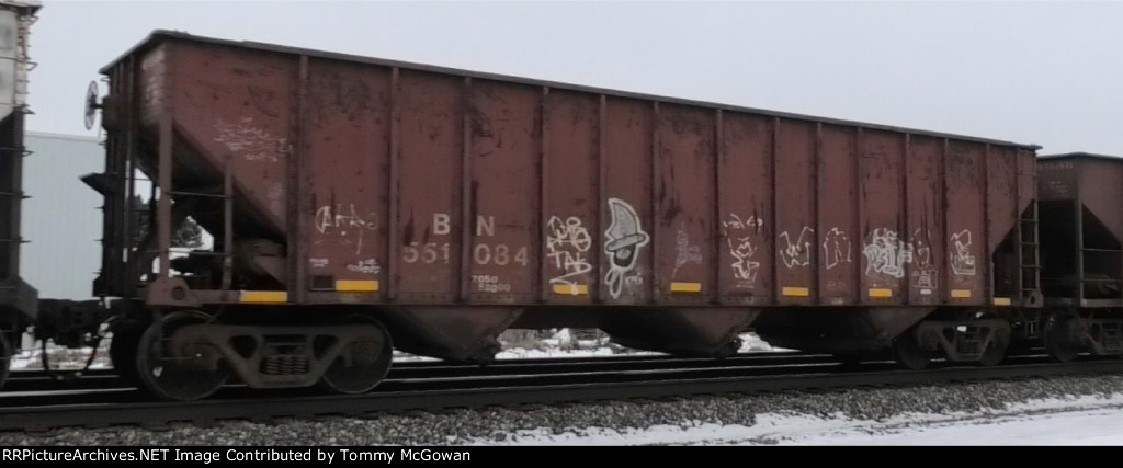 BN 551084